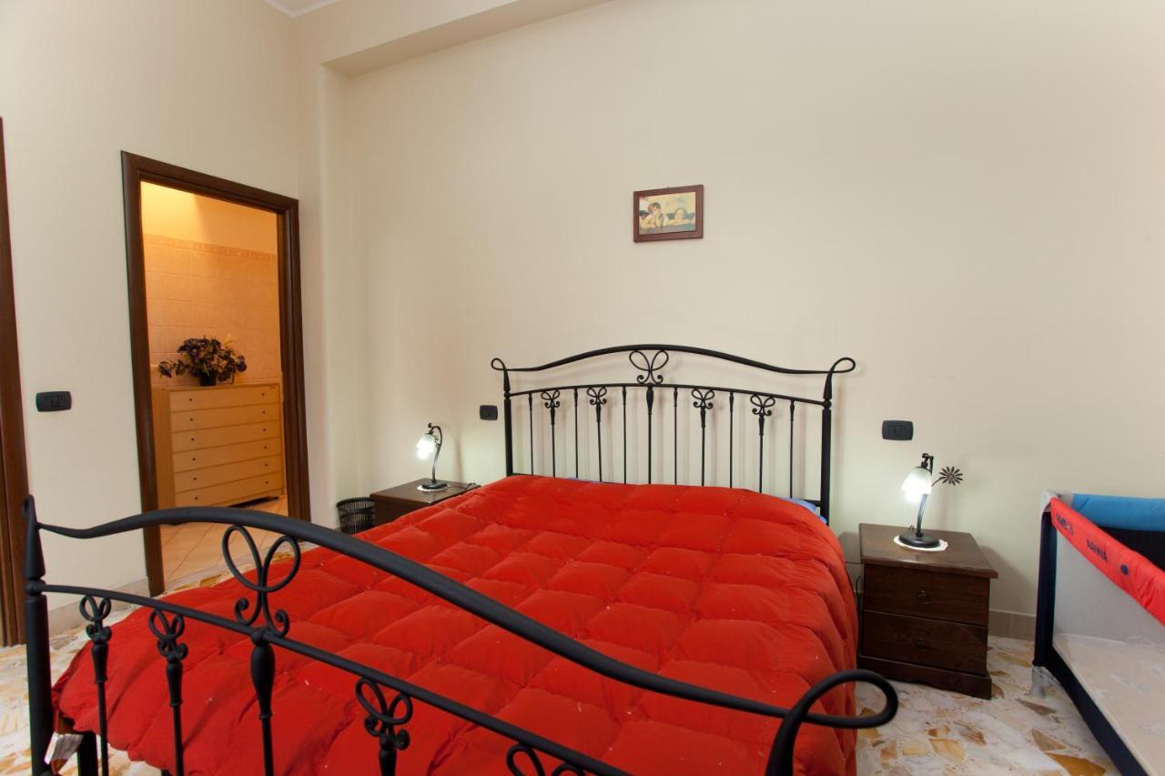 Le Grotte Bed & Breakfast Riposto Dış mekan fotoğraf