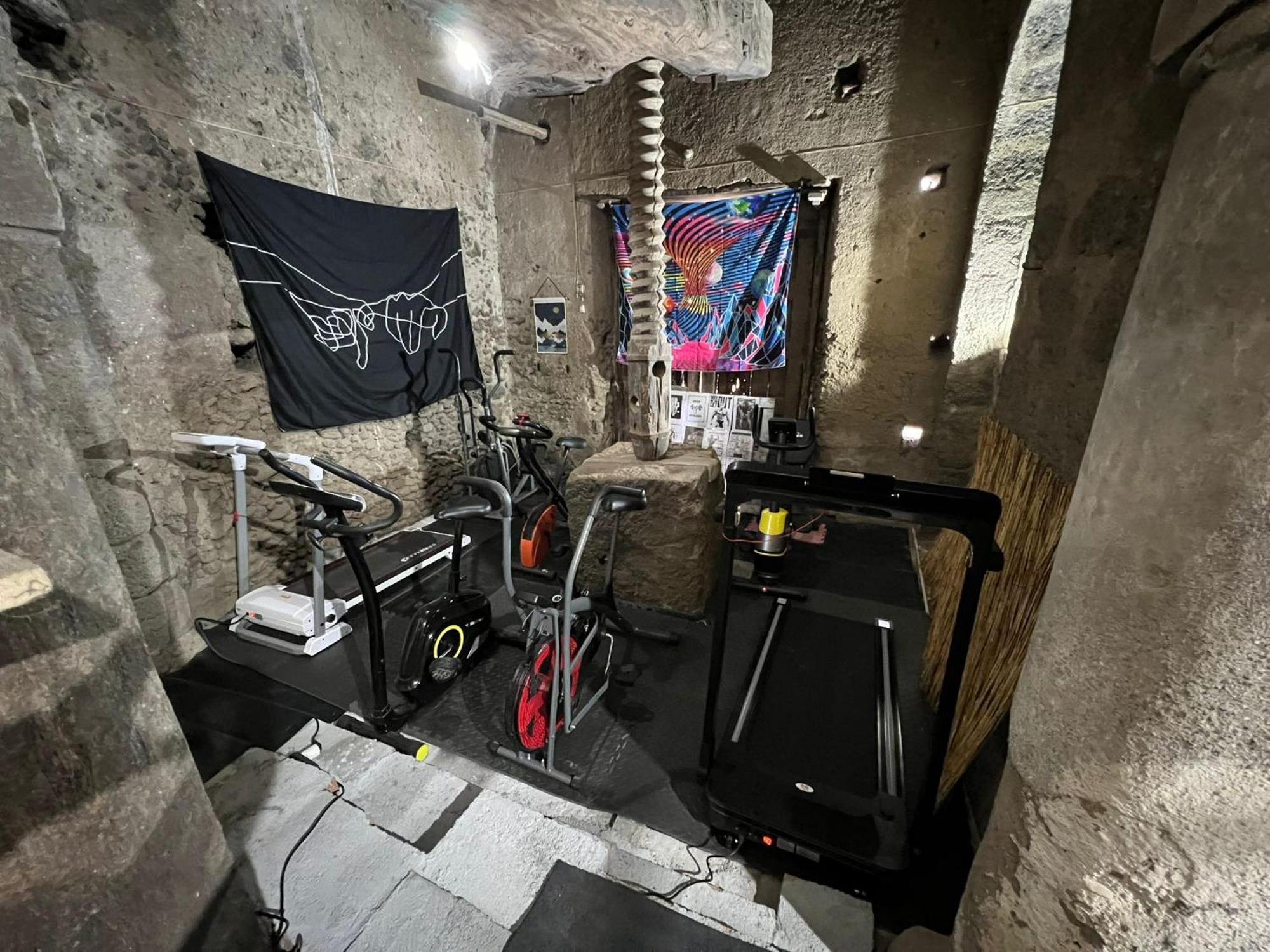 Le Grotte Bed & Breakfast Riposto Dış mekan fotoğraf